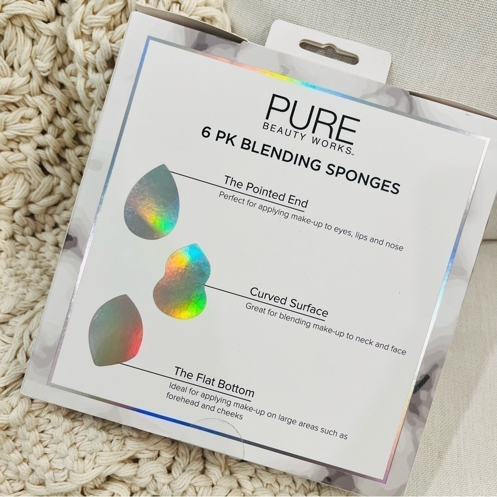 NEW Self Care Beauty Bundle | Beauty Sponge | Travel Makeup Bag | Eye Sheet Mask - Picture 5 of 13